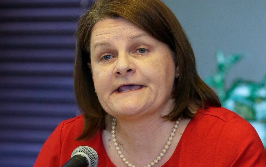 SUA: O judecătoare, arestată de FBI pentru „obstrucţionarea” reţinerii unui migrant