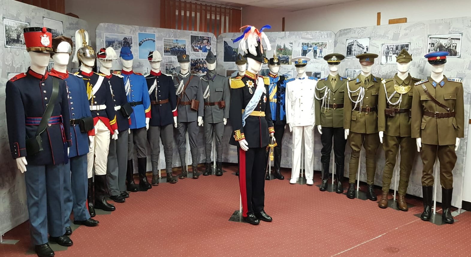 Jandarmeria Română: 175 de ani de istorie celebrați de mâine printr-o expoziție la Palatul Culturii