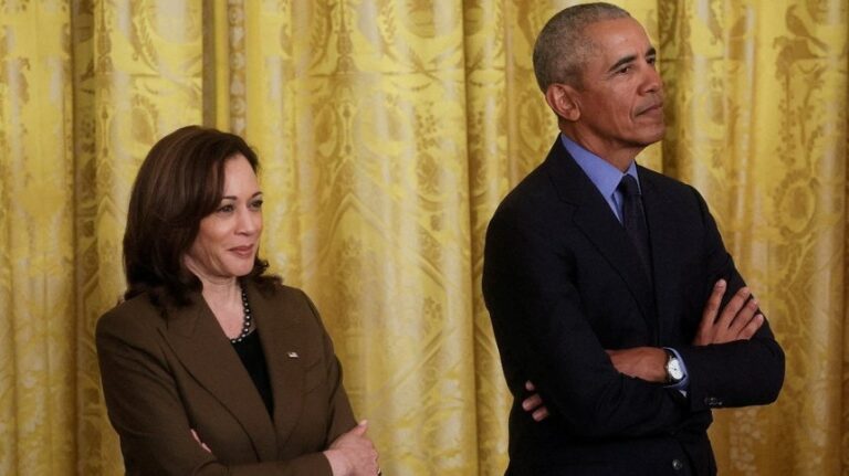 Barack Obama şi Kamala Harris critică politicile lui Donald Trump, într-o rară luare de poziţie de la revenirea republicanului la Casa Albă