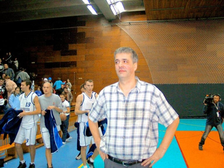 Pierdere mare în sportul ieșean: a murit fostul mare jucător și antrenor Petre Măgurean!