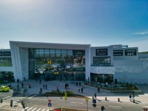 „Furnicarul” de la Mall Moldova: ce noutăți aduce cel mai mare centru comercial din zonă. O inaugurare strategică