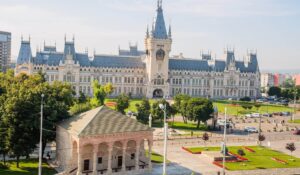 Petrecere cu DJ, lasere și alcool la Palatul Culturii, weekendul trecut. Ministrul Culturii: „nu putem fi de acord cu așa ceva”