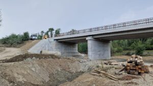 Podurile de la Iași suspendate în promisiuni: se repară greu și se promite ușor. O analiză inedită
