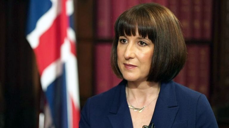 Reeves: Marea Britanie nu va pune în pericol negocierile comerciale cu SUA printr-un răspuns pripit la noile tarife