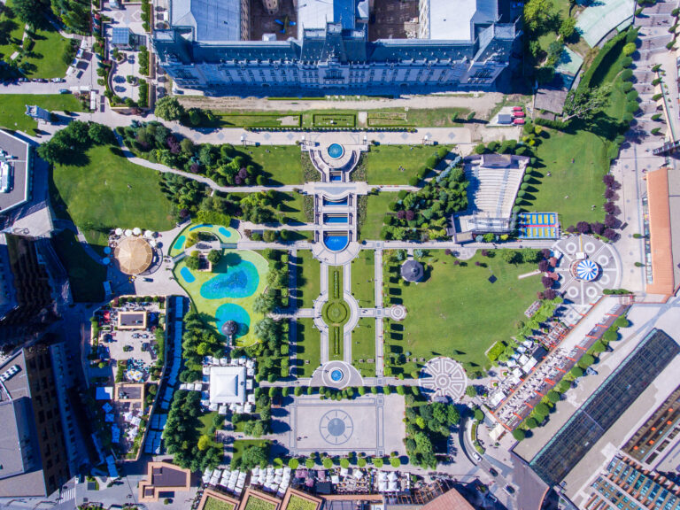 Palatul de deasupra Palas-ului. Cât costă cel mai scump penthouse din Iași, între lux, panoramă și un pic de visare urbană