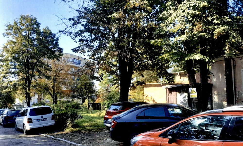 2.000 mp de spațiu verde vor dispărea din Registrul local al Iașului: se face parcare. Ședință extraordinară a CL, astăzi