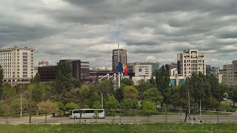 Astăzi, România marchează zi de doliu național în memoria Papei Francisc