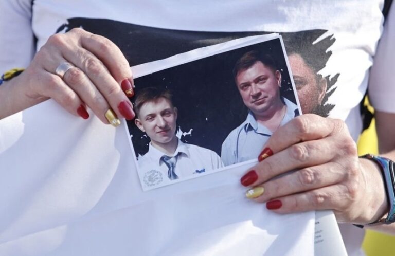 Război în Ucraina: Mii de civili ucraineni sunt reţinuţi de Rusia de la începutul conflictului