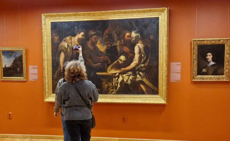 Cel mai scump tablou expus în România este la Palatul Culturii din Iași. Un Rubens 154x224 cm vechi de 400 de ani