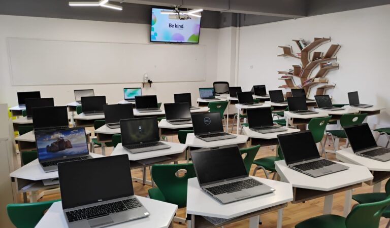 „Clasa Globant”, a 14-a sală modernizată la Liceul de Informatică „Grigore Moisil”  din Iași, cu sprijinul companiei IT Globant