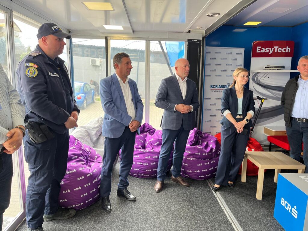 Bancă mobilă BCR ajunge, în premieră, în județul Iași, comuna Belcești. Comunitatea va beneficia mai ușor de servicii financiare și tehnologie (P)