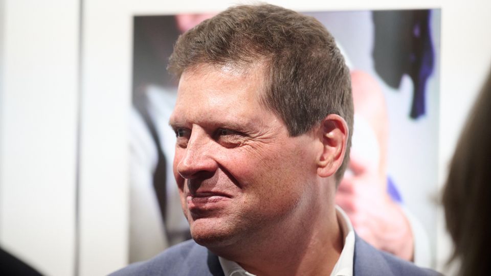 Ciclism: Jan Ullrich, câştigător al Turului Franţei în 1997, a fost lovit de o maşină şi transportat la spital