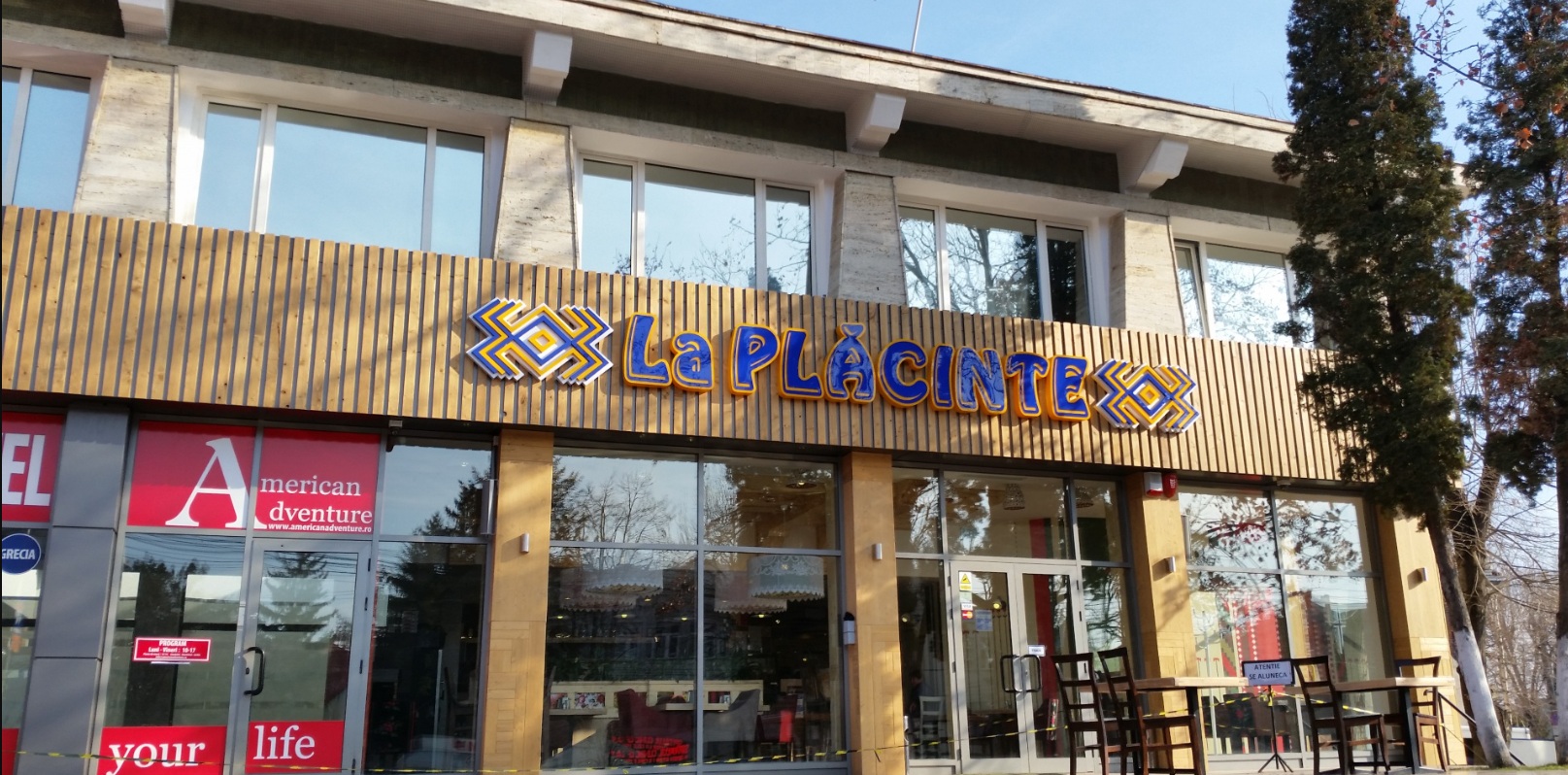„La Plăcinte” a intrat în insolvență: probleme financiare grave pentru lanțul de restaurante prezent și în Iași