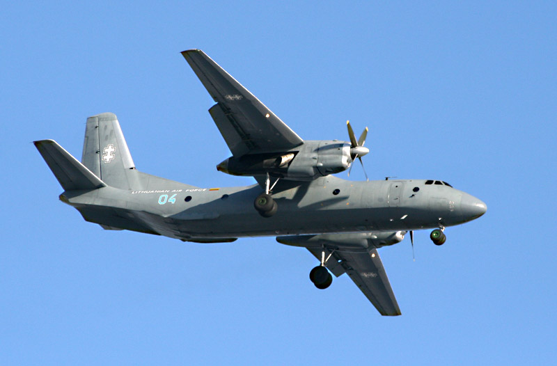 Un avion militar ucrainean, plecat din Instanbul, a survolat spațiul aerian al României. A trecut peste Suceava apoi s-a întors din drum înainte să intre în Ucraina