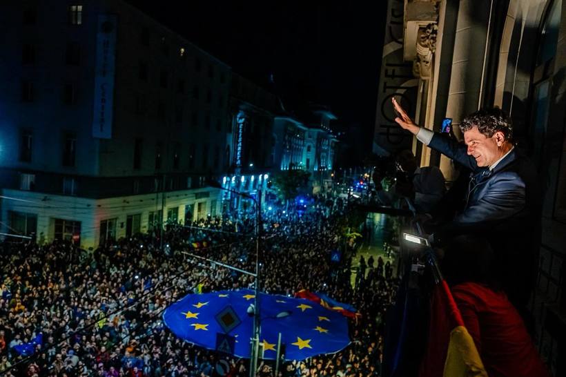 Reacții ale liderilor politici din țară si străinătate la victoria lui Nicușor Dan. „Felicitări! Aștept cu nerăbdare să colaborăm”