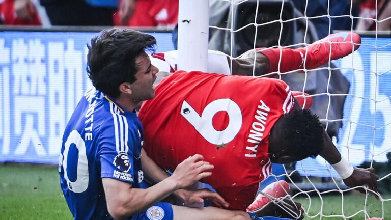 Fotbalistul Taiwo Awoniyi (Nottingham Forest), în comă indusă după o operaţie