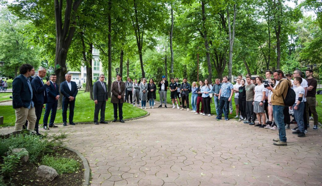  UAIC a inaugurat un parc de pétanque și calisthenics, deschis întregii comunități ieșene