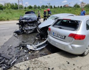 Accident rutier cu patru mașini și victime pe Bulevardul Chimiei din municipiul Iași - FOTO
