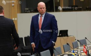 Discuțiile despre reducerea forțelor americane în Europa vor începe în acest an, anunță ambasadorul SUA la NATO
