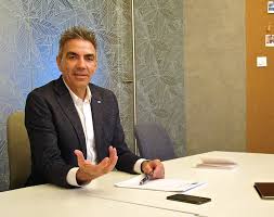 Dragoş Anastasiu: Dacă România „va intra pe nişte rezultate predictibile”, atunci „lucrurile se vor tempera” peste zece zile, din punct de vedere economic