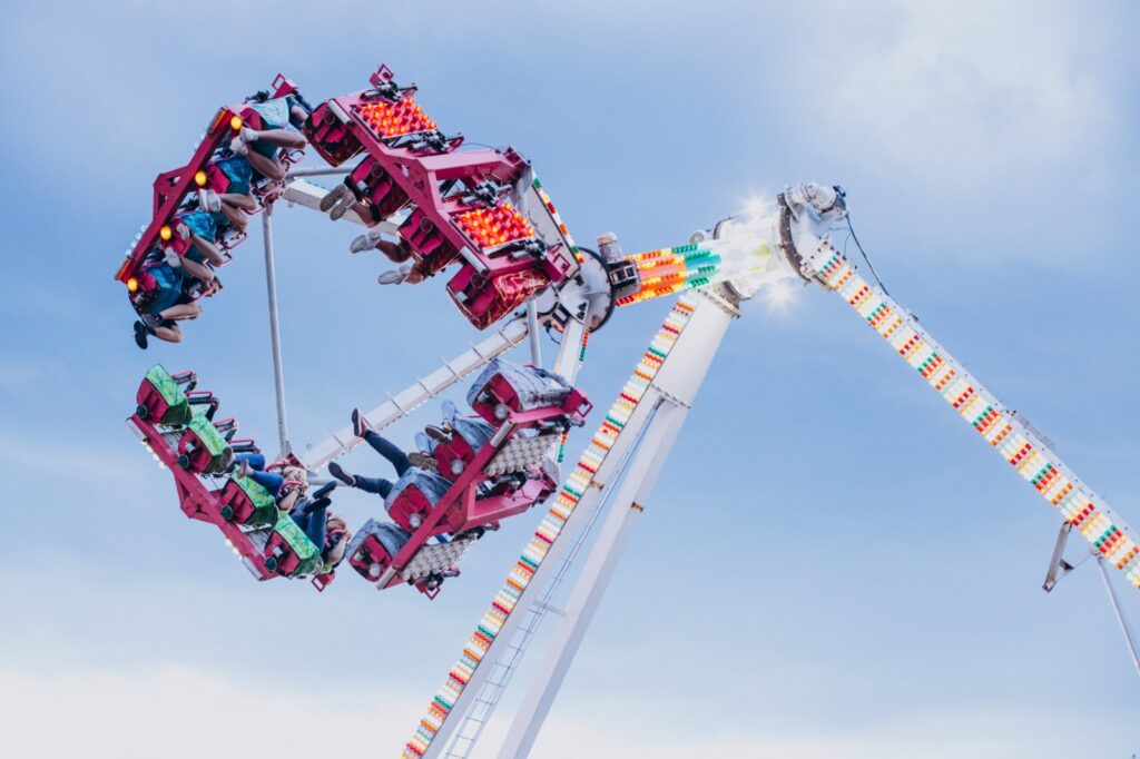 Aventură și experiențe de neuitat de 1 Iunie în parcurile tematice pentru copii. Descoperă Disneyland Paris cu DEDAL TUR