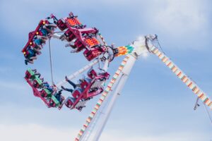 Aventură și experiențe de neuitat de 1 Iunie în parcurile tematice pentru copii. Descoperă Disneyland Paris cu DEDAL TUR