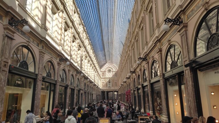 Ponturi pentru un city break în „capitala” Europei, Bruxelles. Cum călătorești cel mai bine de la Iași? Ce e de vizitat și cât te costă