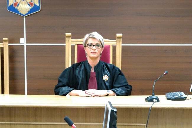Georgeta Ciungan, fostă atletă și judecătoare s-a sinucis în locuința sa din Bihor. Acesta suferea de mai multă vreme de depresie
