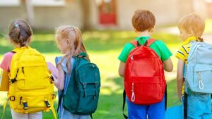 Criză mare de locuri în clasa pregătitoare la Iași. 300 de elevi în plus la 14 școli de stat foarte căutate din municipiu