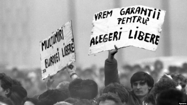 35 de ani de la primele alegeri prezidențiale și parlamentare libere din România. Cine au fost deputații și senatorii aleși în Duminica Orbului