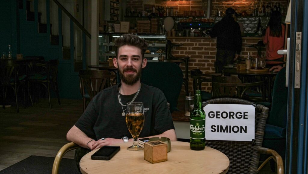  george simion ironizat 5