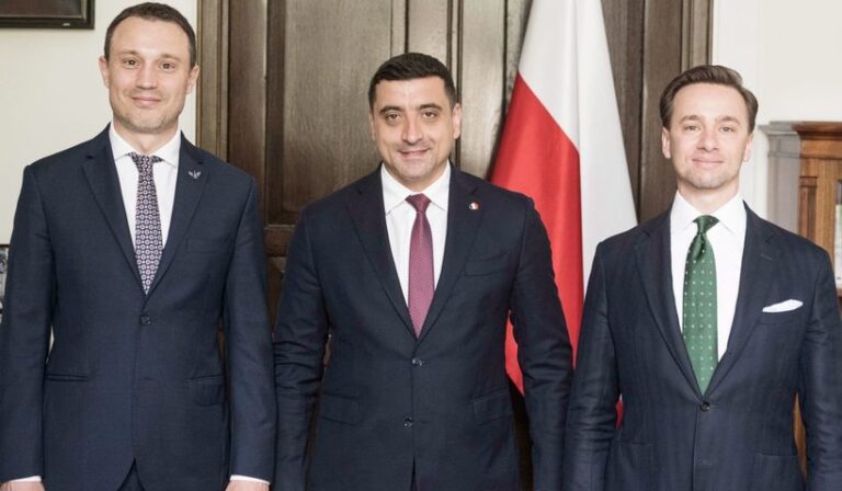 George Simion anunţă că a fost în Polonia, „pentru a întări relaţiile cu partidele suveraniste şi conservatoare”