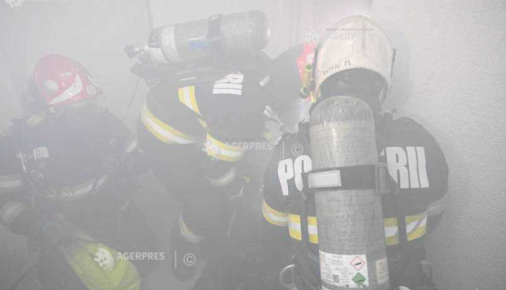  Incendiu la hotelul Majestic din Olimp, unde sunt cazaţi 350 de turişti. Este fum la ultimul etaj, în cantităţi mici