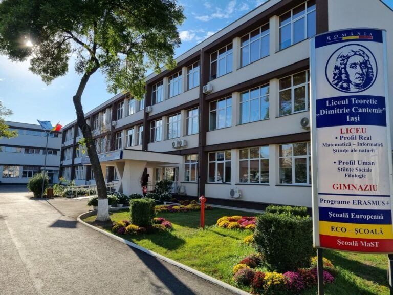 Formare managerială în Portugalia pentru colectivul Liceului „Dimitrie Cantemir” din Iași