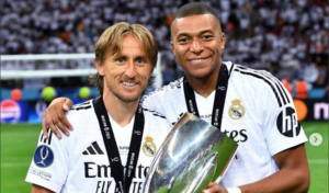 Nouă lovitură pentru Real Madrid. Un jucător de bază a anunțat că va părăsi echipa după Cupa Mondială a Cluburilor