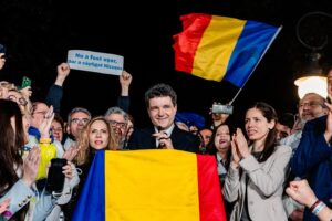 Înfrângerea lui George Simion pare joacă de copii pe lângă ce îl așteaptă pe Nicușor Dan de acum încolo