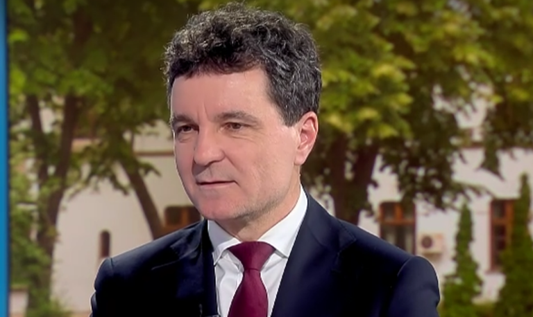 Nicuşor Dan spune că nu va graţia politicieni dacă ajunge la Cotroceni: Poate în situaţii umanitare, dar la limită