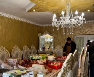 Nuntă mare în Dancu! Leo și Cocolina, nepoții bulibașei din cartier, se căsătoresc! - FOTO/VIDEO