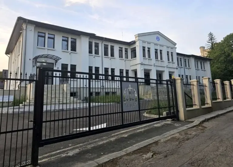 Cum a rămas șeful Parchetului Militar Iași fără spor de doctorat de 50% din salariul minim? „Teza nu are legătură cu Justiția”