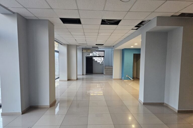 Spațiile comerciale din centrul Iașului: De ce sunt căutate, dar se închiriază mai ușor decât se vând? Explicațiile unui consultant în imobiliare din Iași
