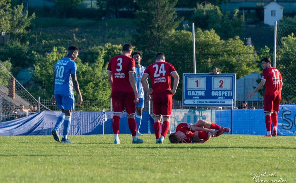  FOTBAL Răstoarnă Miroslava rezultatul din tur? Meci decisiv astăzi la Braniștea