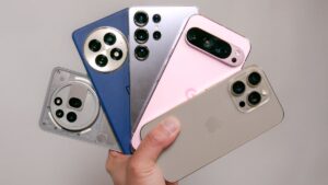 Dispar smartphone-urile? Giganții tech se împart între tradiție și revoluție