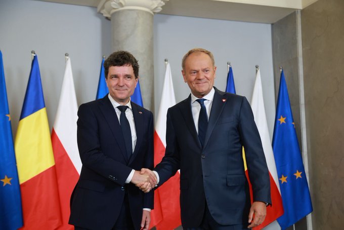 Nicuşor Dan s-a întâlnit cu premierul polonez Donald Tusk, la Varșovia