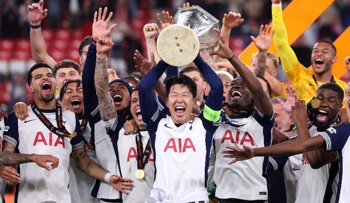 Trei jucători de la Tottenham au rămas fără medalie, după cucerirea Europa League. Explicaţiile UEFA