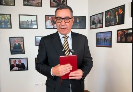 Victor Ponta jură, cu mâna pe biblie, că nu a avut nicio întâlnire cu Florian Coldea: „Nu aşa poate să ajungă Crin Antonescu în turul 2”
