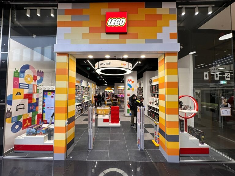 Cel mai mare producător de jucării din lume va deschide un magazin la Palas. LEGO vine cu toate brandurile din România
