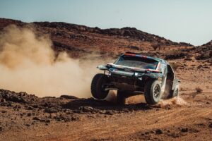 Podium pentru echipa Dacia Sandriders în Africa de Sud