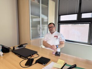 Centrul pentru boala Parkinson de la Arcadia, singurul din mediul privat românesc care oferă toate tratamentele gratuit pacienților, prin CJAS. „Boala nu poate fi vindecată”