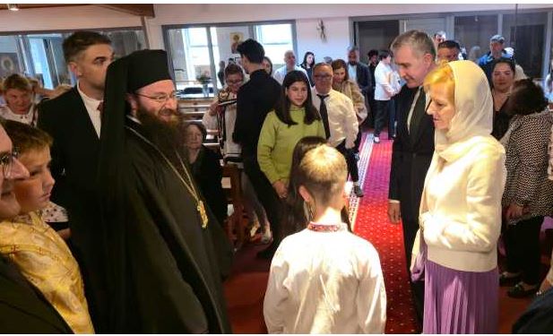 Dublin: Biserică catolică transformată în biserică ortodoxă, sute de români merg duminică la slujbă