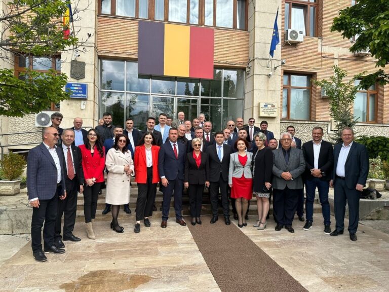 PSD fierbe în interior! Ce ecou are între liderii de la Iași scrisoarea de revoltă a eșaloanelor doi-trei din partid? Se cer demisii masive la vârf. Reacția partidului